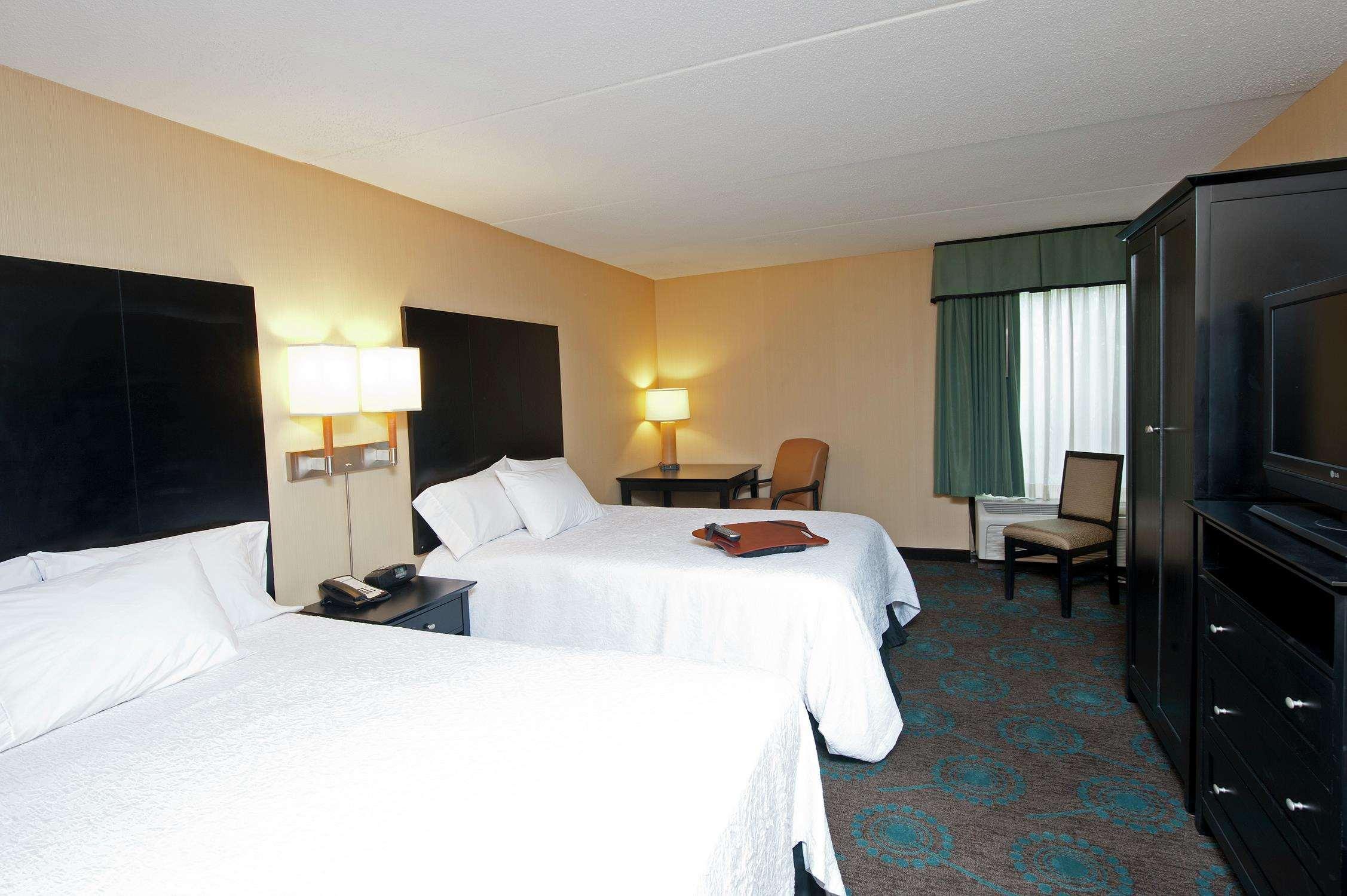 Hampton Inn Bloomington Exterior foto